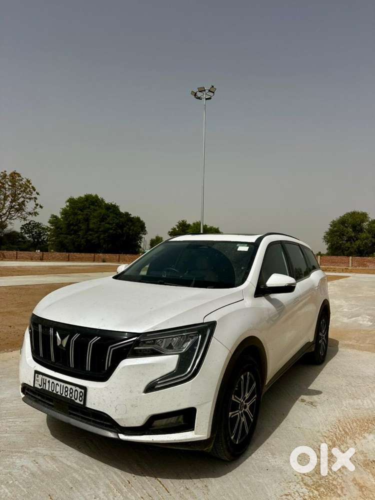 Mahindra Xuv700 Diesel Auto 2024 1st Owner