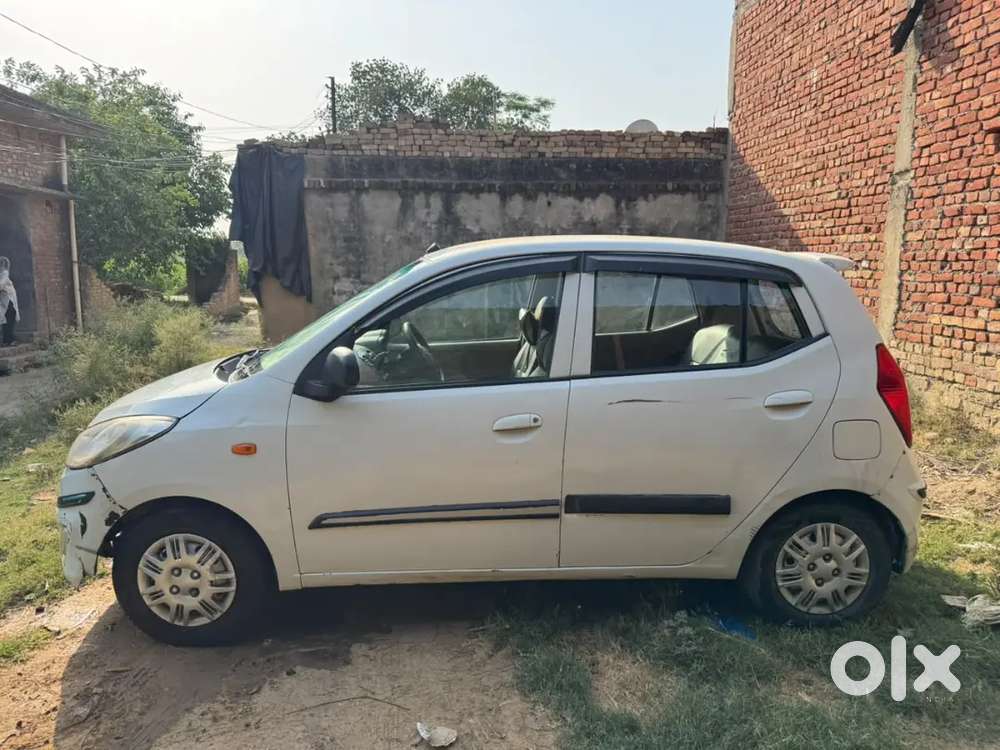 Hyundai I10 2012 Petrol With Company Fited Lpg Pass  Well Maintained M