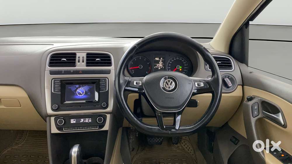 Volkswagen Vento 1.2 Tsi Highline Plus At, 2017, Petrol