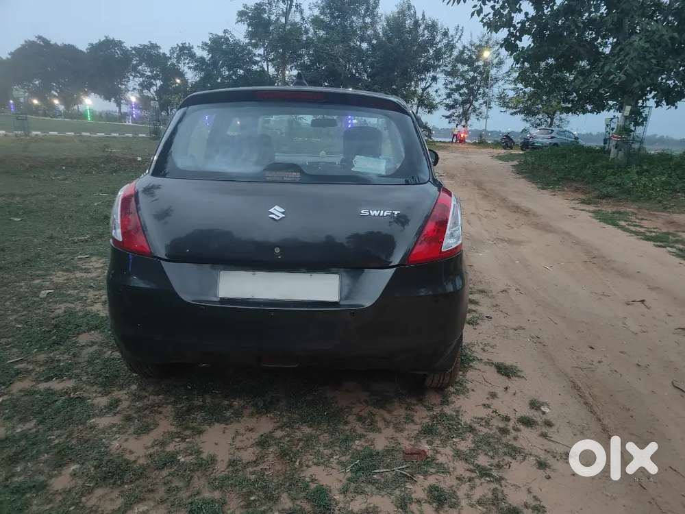 Maruti Suzuki Swift 2015