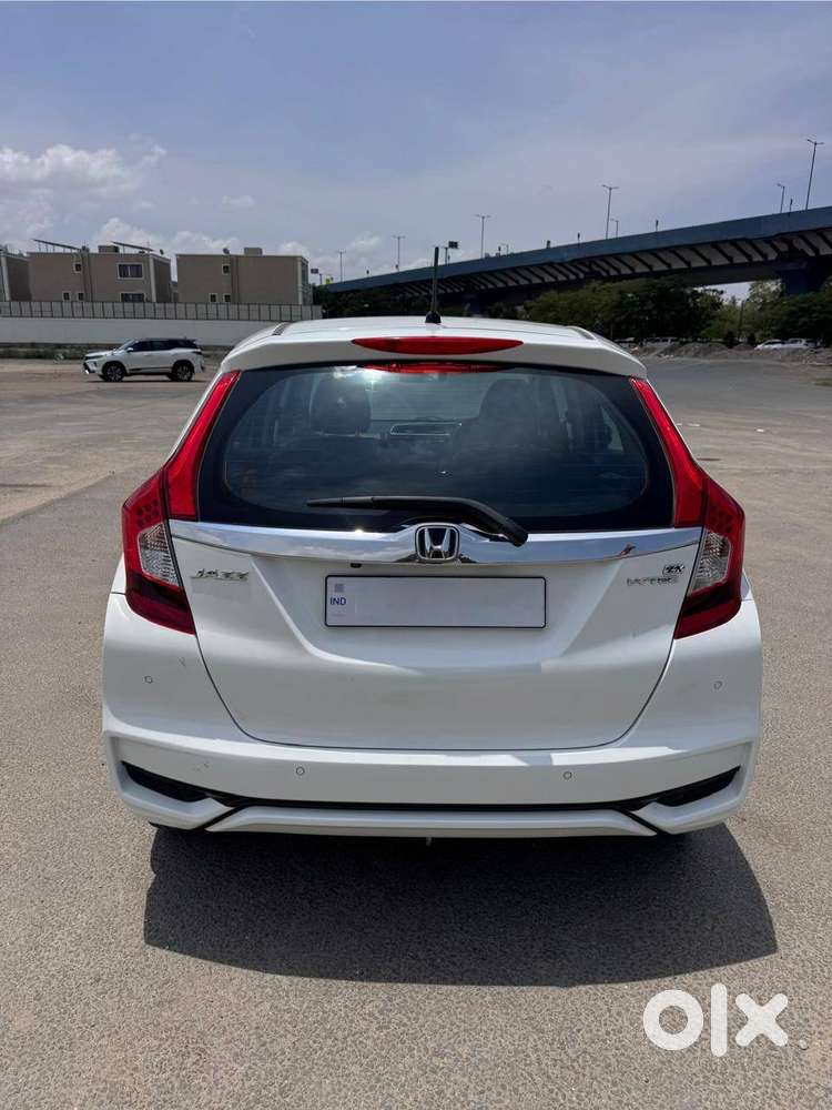 Honda Jazz Zx Cvt I-vtec  2021 Model