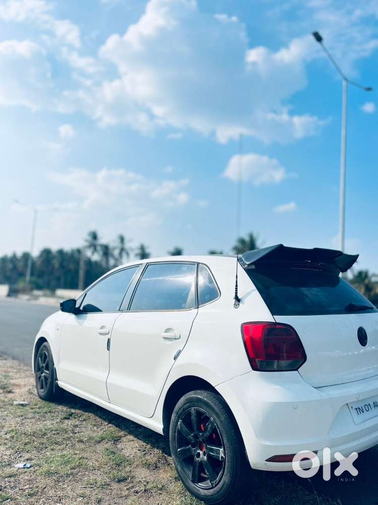Volkswagen Polo 2010 Car