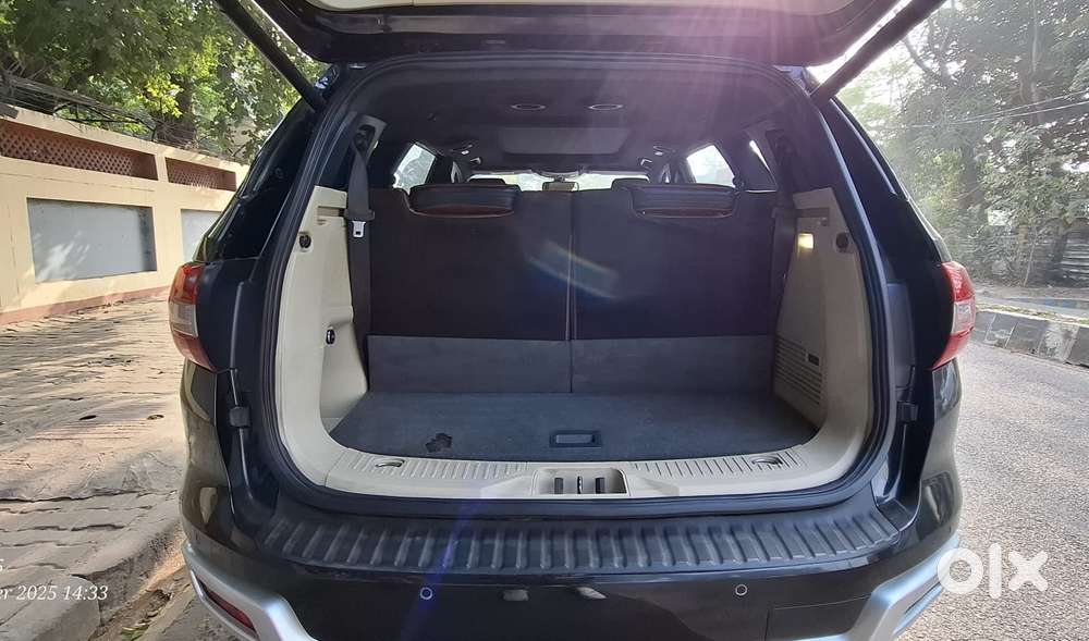 Ford Endeavour 3.2 Titanium 4x4 At, 2018, Diesel