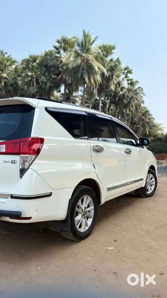 Toyota Innova Crysta