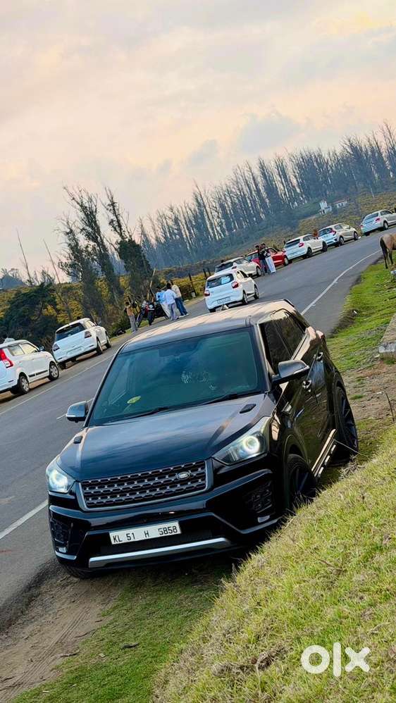 2017 Modified Black Creta Petrol