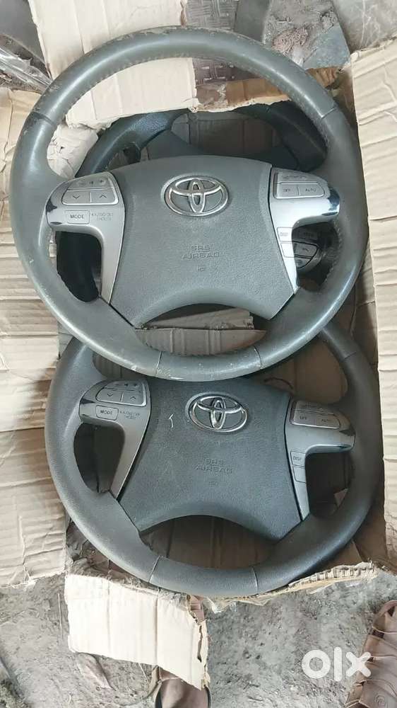 Innova v model steering wheel with air bag available Spare Parts