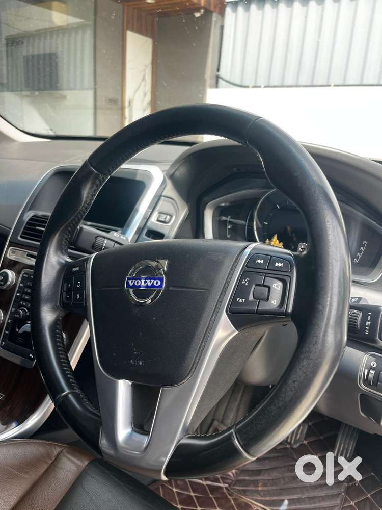Volvo Xc60 D5 Awd Automatic, 2016, Diesel