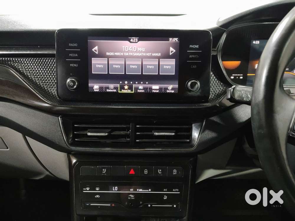 Skoda Kushaq Style 1.0l Tsi At, 2022, Petrol