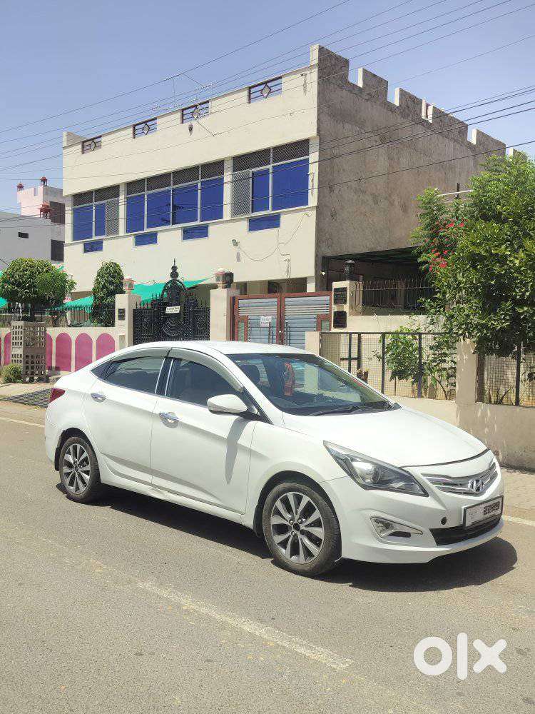 Hyundai Verna 1.6 Sx Crdi (o) At, 2015, Diesel