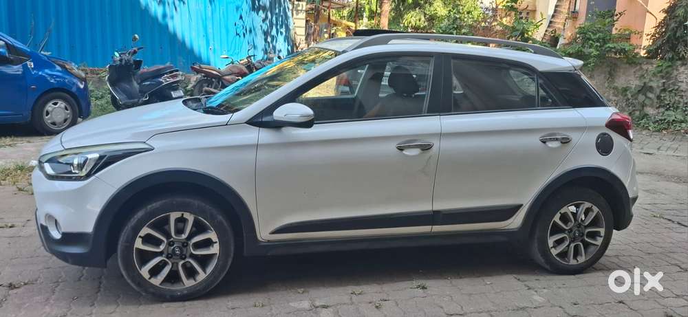 Hyundai I20 Active Sx Petrol, 2016, Petrol