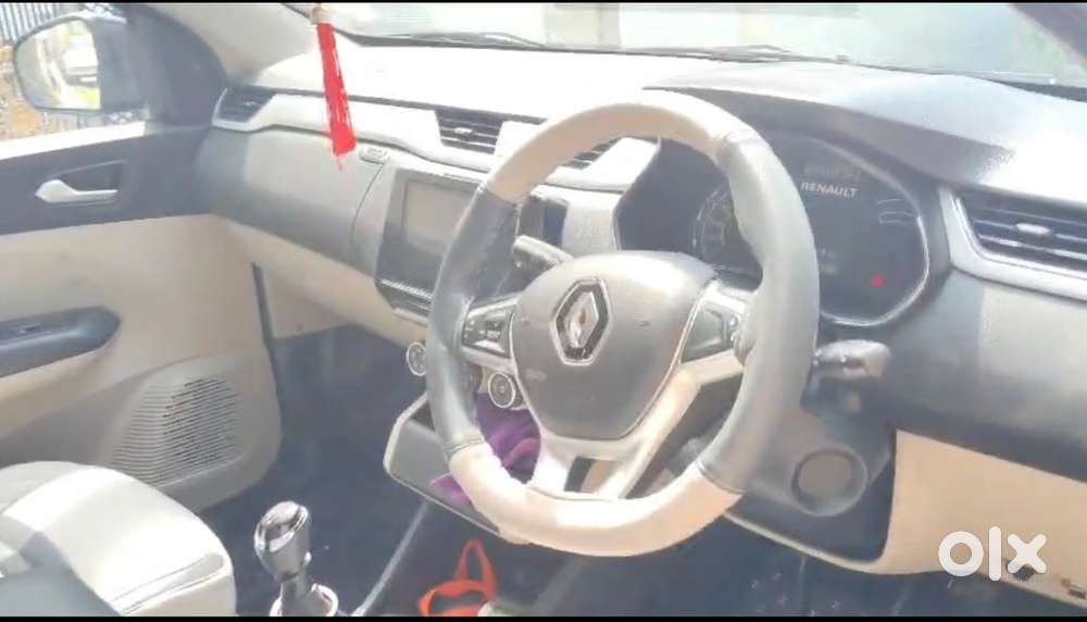 Renault Triber Petrol 2022