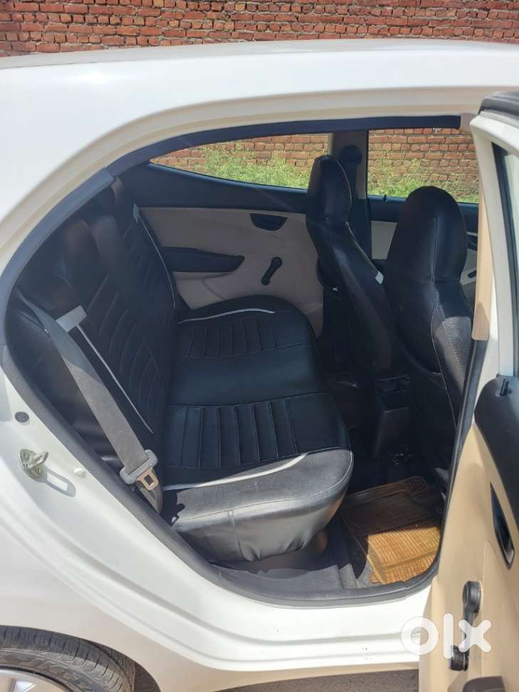 Hyundai Eon Era +, 2015, Petrol