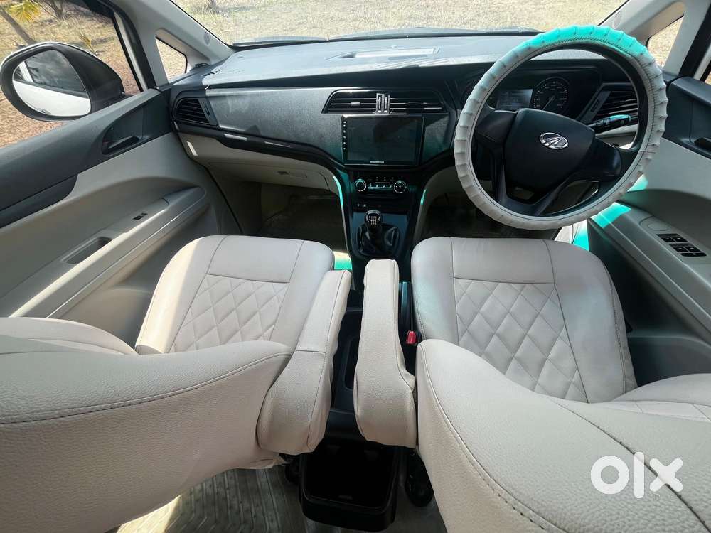 Mahindra Marazzo M2, 2018, Diesel