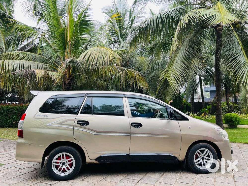 Toyota Innova 2.5 Z Diesel 7 Seater, 2010, Diesel