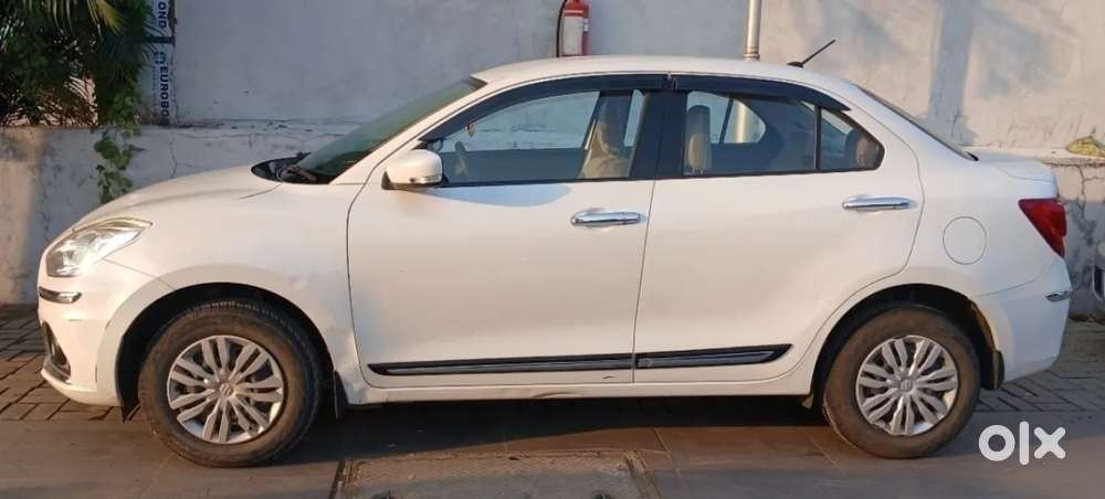 Maruti Suzuki Swift Dzire Vxi, 2021, Petrol