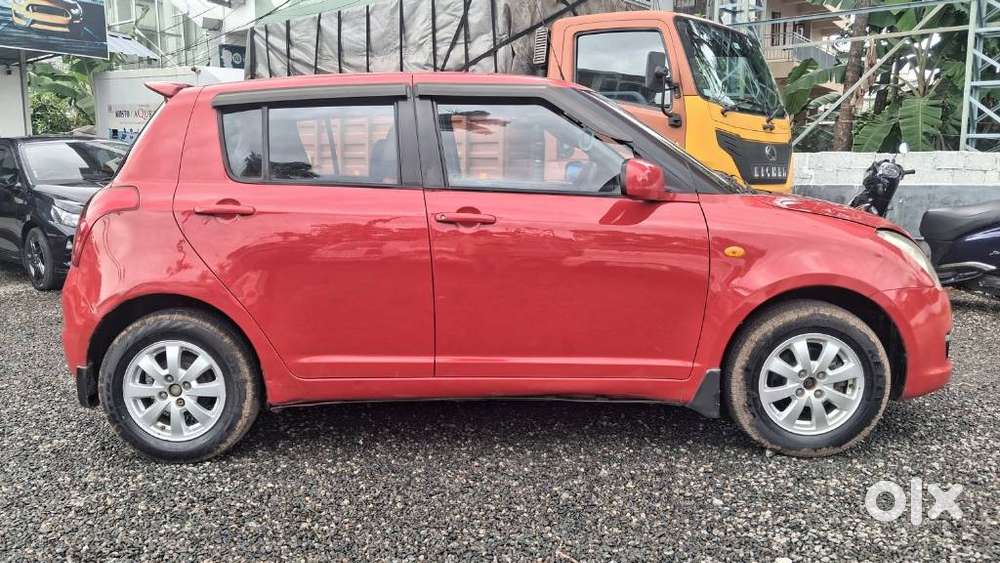 Maruti Suzuki Swift Zxi, 2008, Petrol