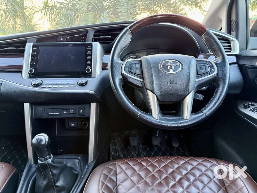 Toyota Innova Crysta 2.4 V 8 Str, 2022, Diesel