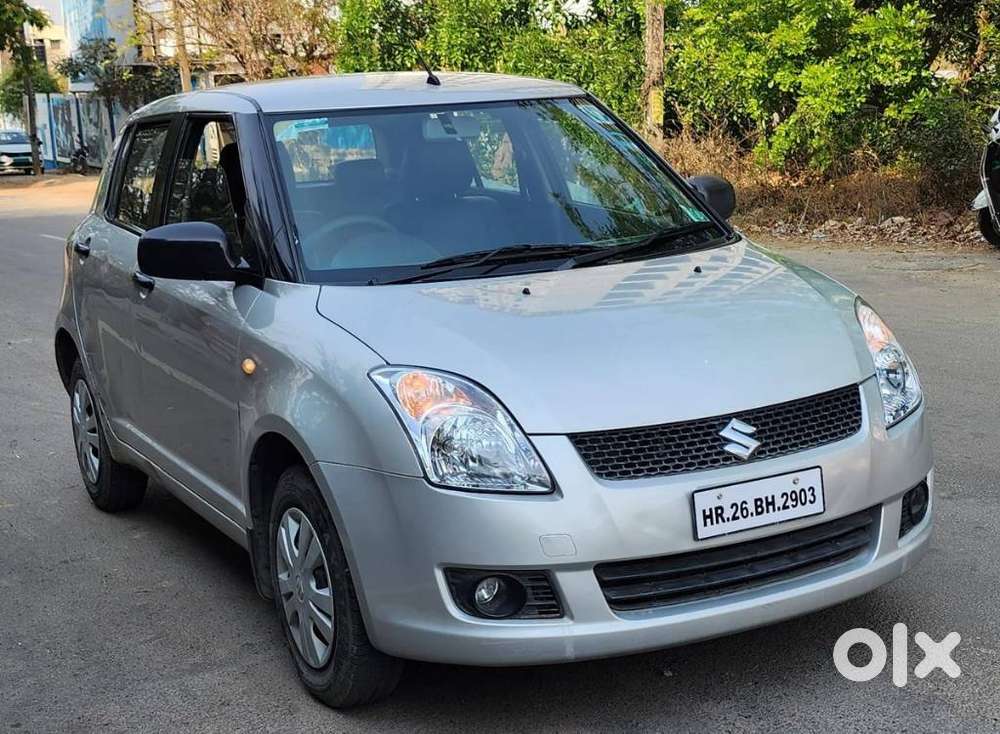 Maruti Suzuki Swift Vxi + Manual, 2011, Petrol