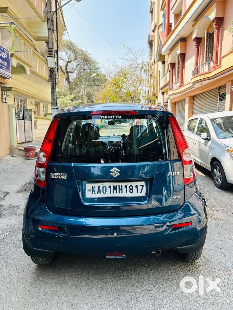 Maruti Suzuki Ritz Vxi, 2011, Petrol