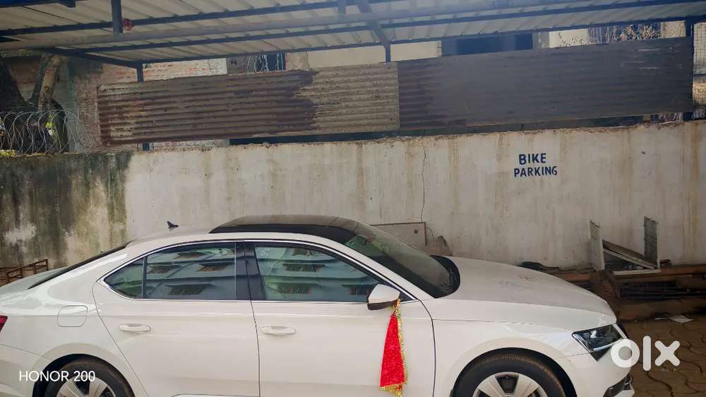 Skoda Superb November 2018 Registration Petrol 35024 Km Driven
