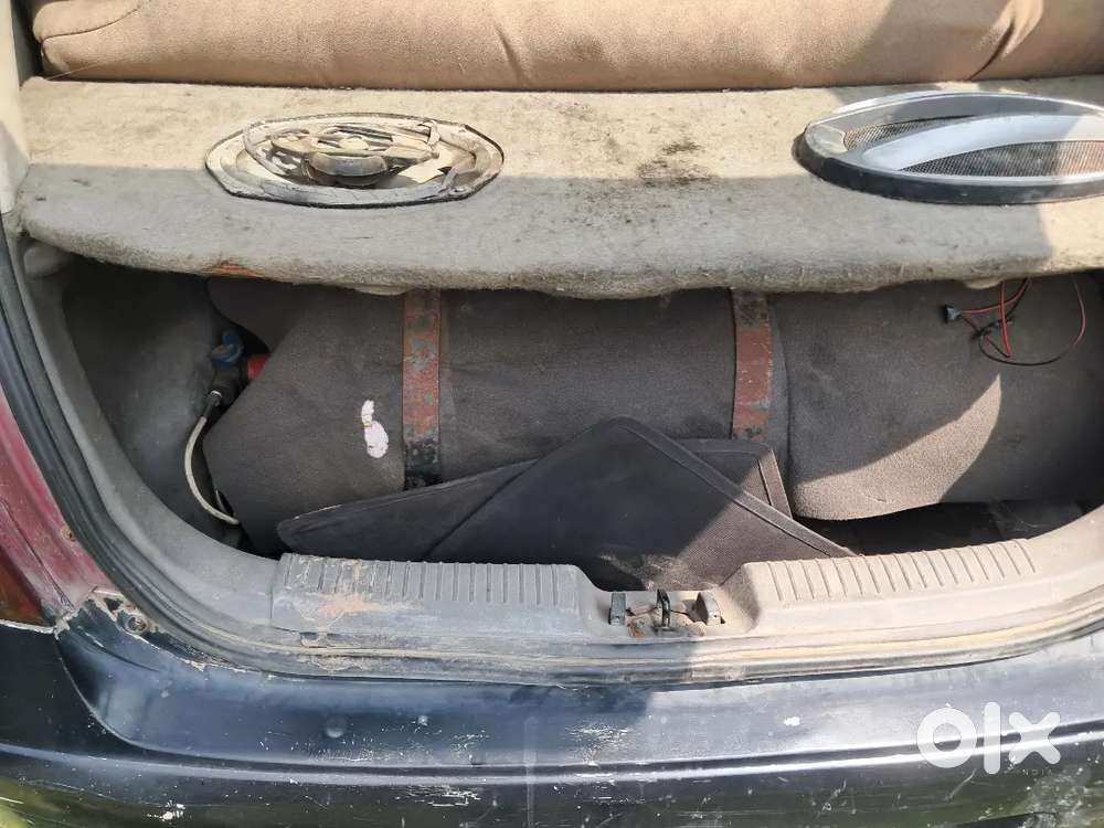 Hyundai I10 2011 Cng On Paper 2031 Valid Ac Not Working Compressor Iss