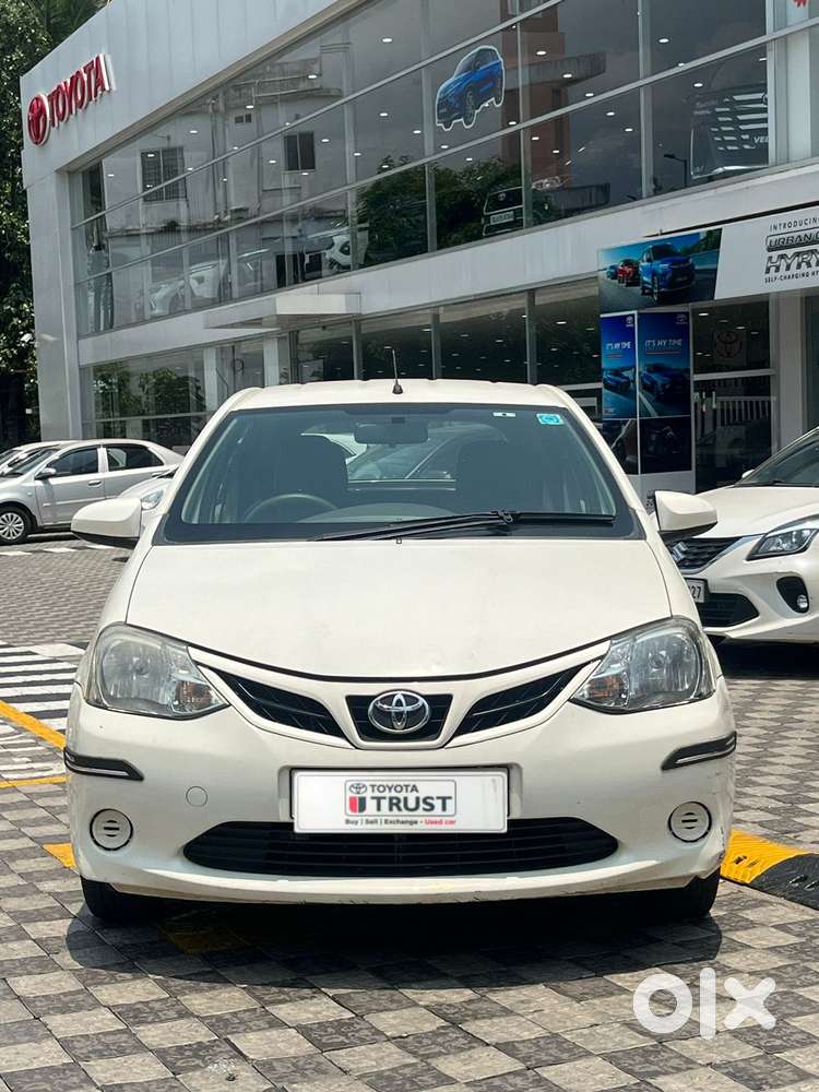 Toyota Etios Liva 1.2 G, 2016, Petrol