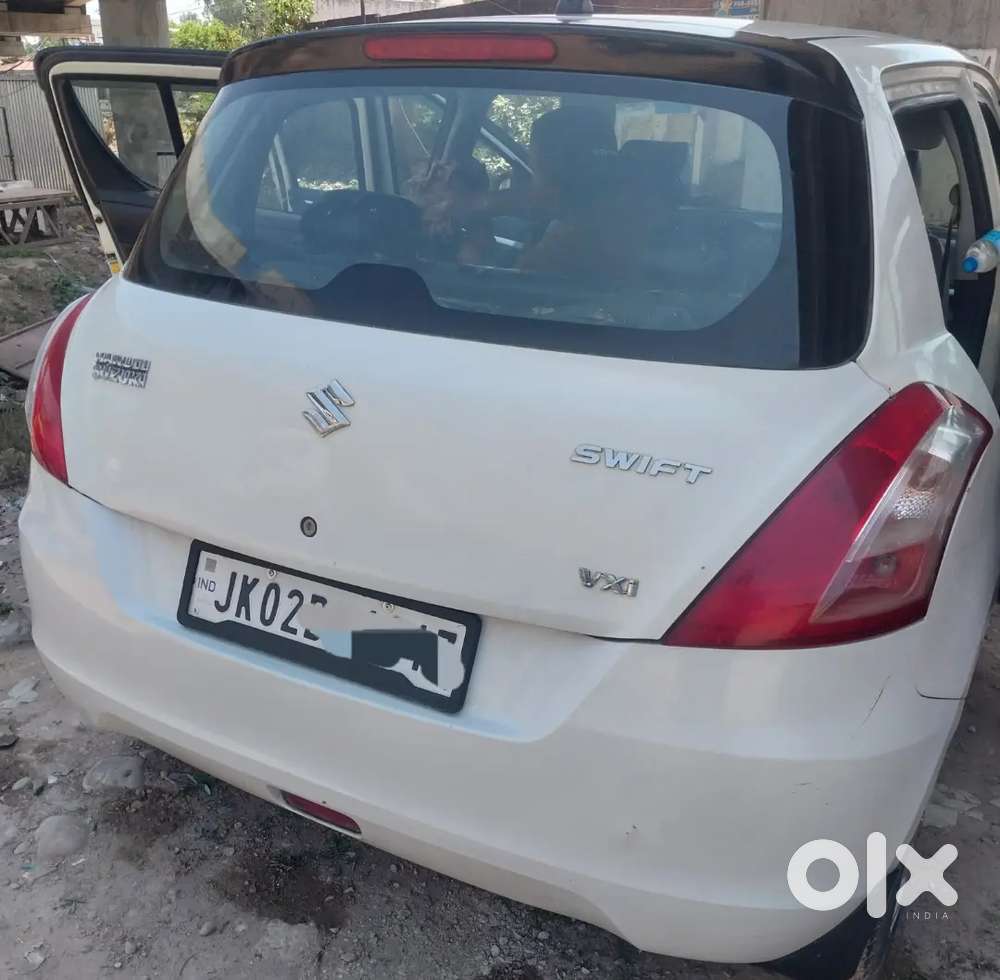 Swift Maruti Suzuki 2015