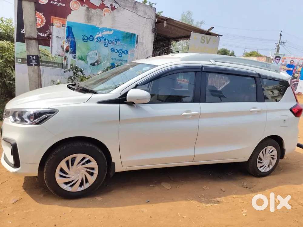 Maruti Suzuki Ertiga 2024 Vxi Cng