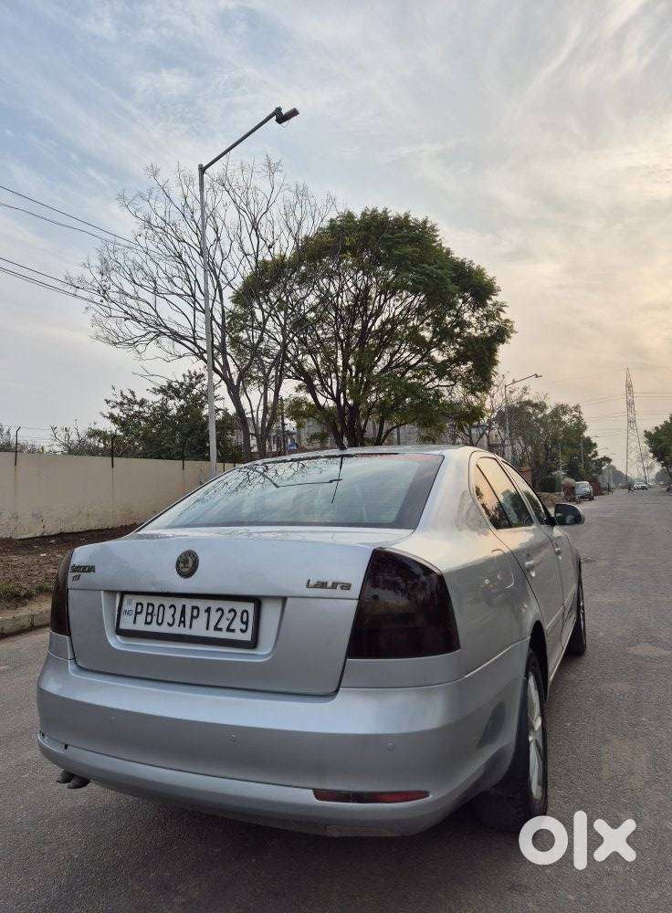 Skoda Laura 2.0 Elegance Tdi Cr At, 2010, Diesel