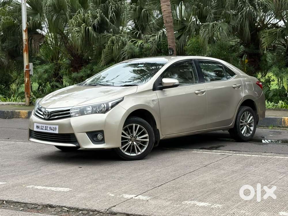 Toyota Corolla Altis, 2015, Petrol