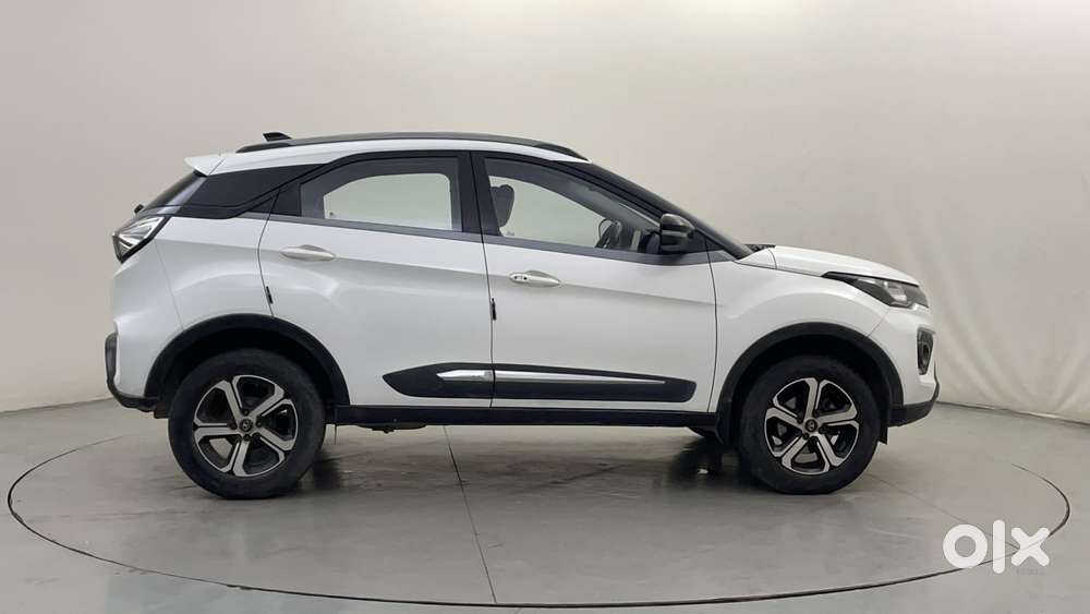 Tata Nexon Amt Xza Plus, 2021, Petrol