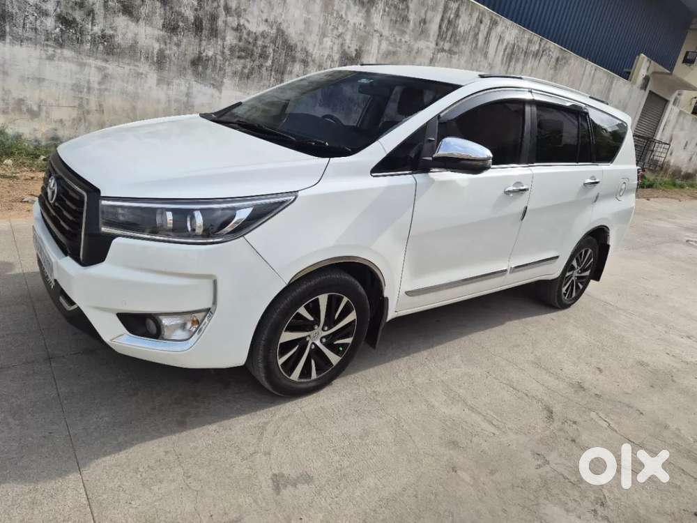 Toyota Innova Crysta [2020-ongoing] 2.4 Zx 7 Str, 2023, Diesel