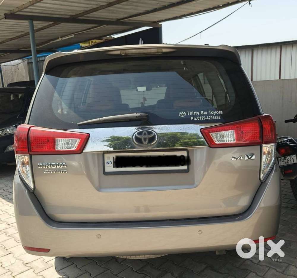 Toyota Innova Crysta 2.4 V 7 Str, 2017, Diesel