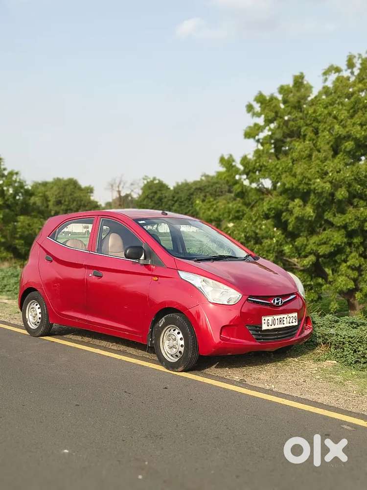 Hyundai Eon 2nd Owner 2013 Petrol