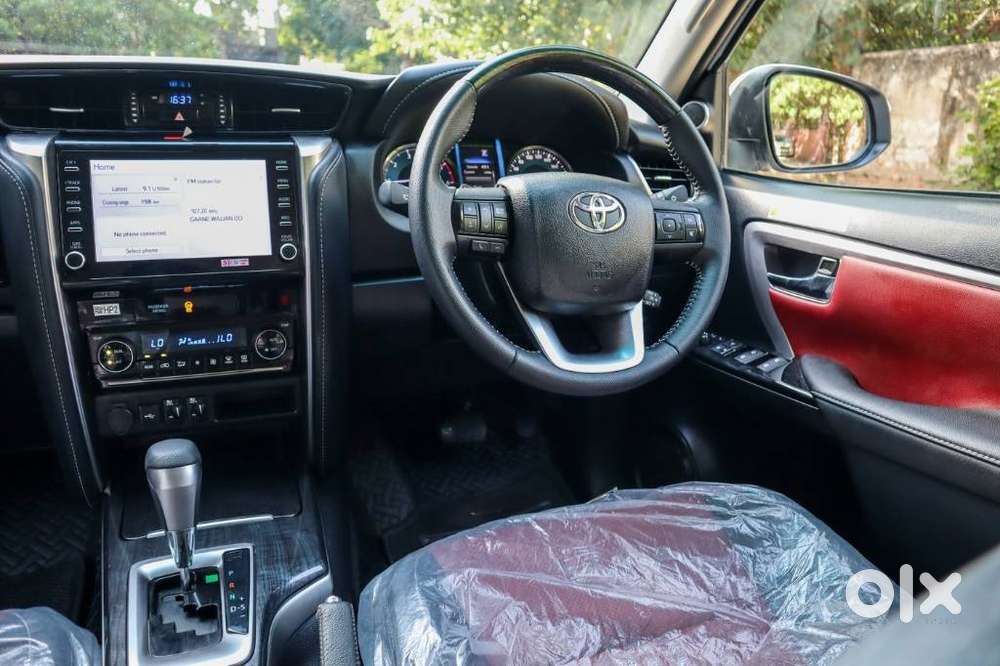 Toyota Fortuner Leader Edition (at), 2025, Diesel