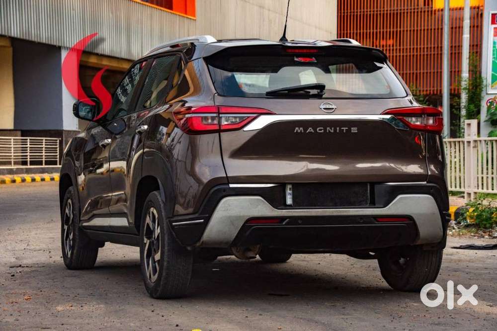 Nissan Magnite 1.0 Xv, 2022, Petrol