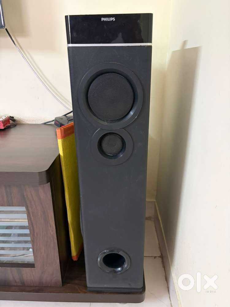Philips tower speakers