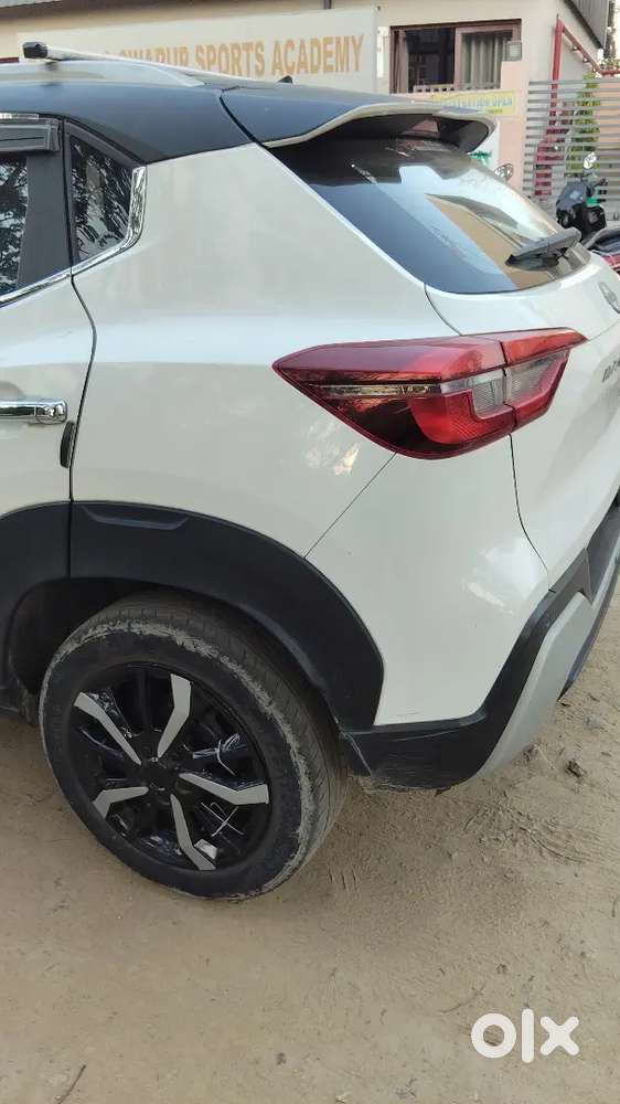 Nissan Magnite White 2021 Xe