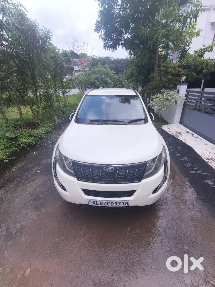 Pristine & Well-maintained Mahindra Xuv500 W8 (7-seater)