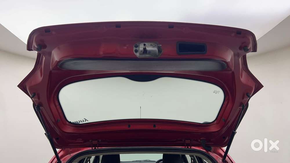 Tata Tiago Xza, 2019, Petrol