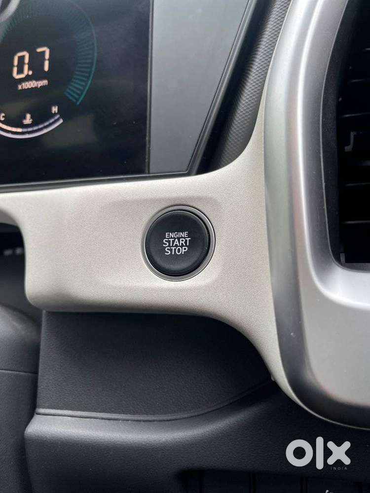 Hyundai Venue 1.5 Crdi At Hx 10, 2025, Petrol