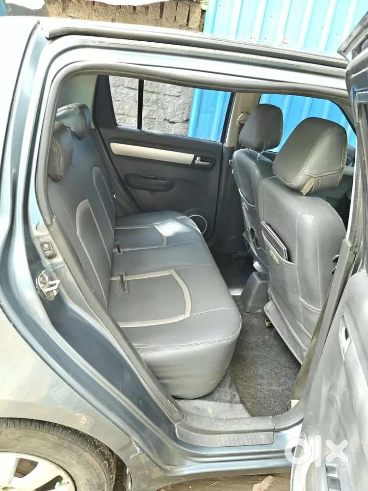 Maruti Suzuki Swift Zxi 2010