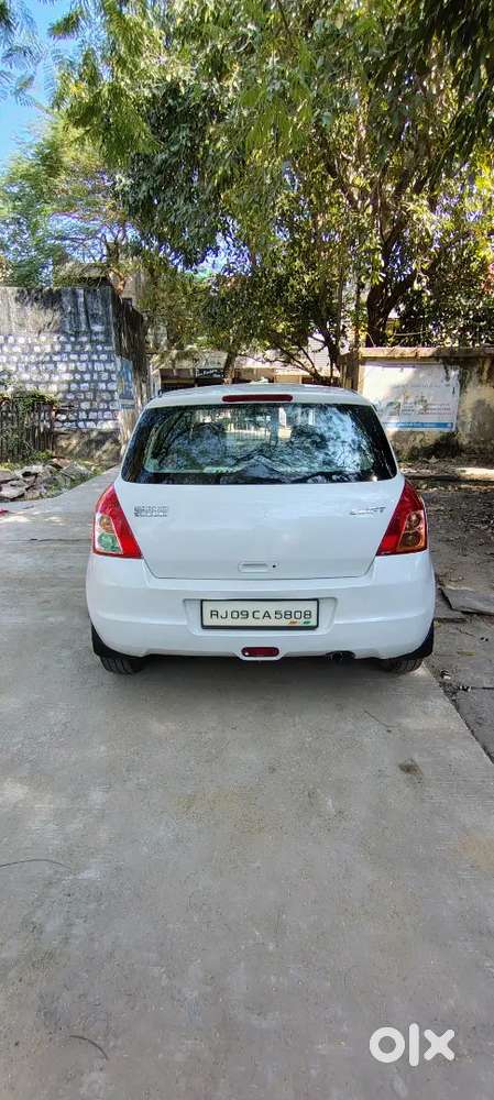 Maruti Suzuki Swift 2010 Diesel 85000 Km Driven