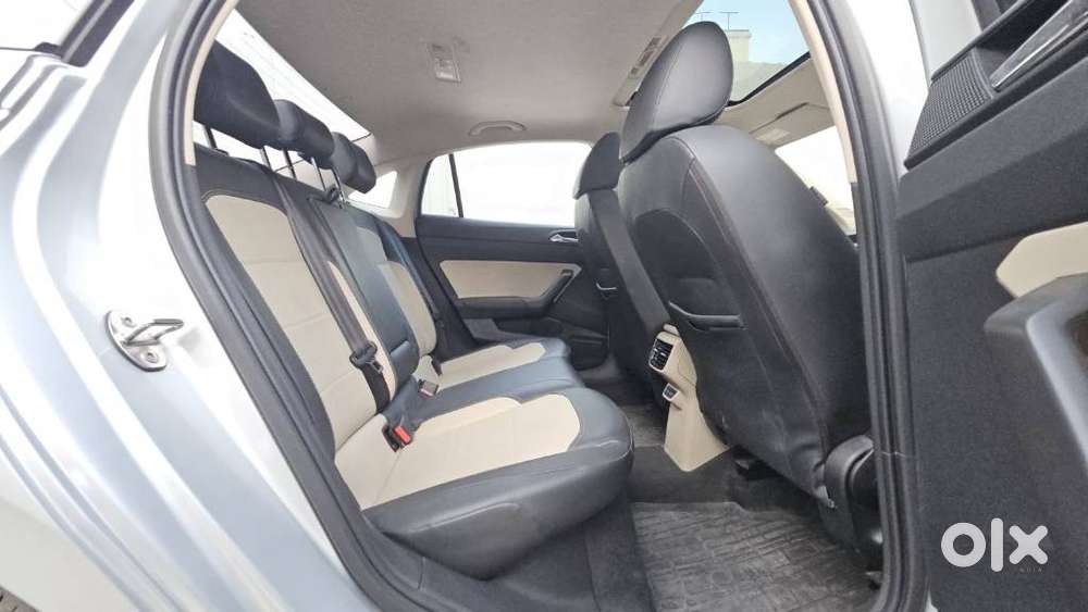 Skoda Slavia 1.0 Tsi Style, 2023, Petrol
