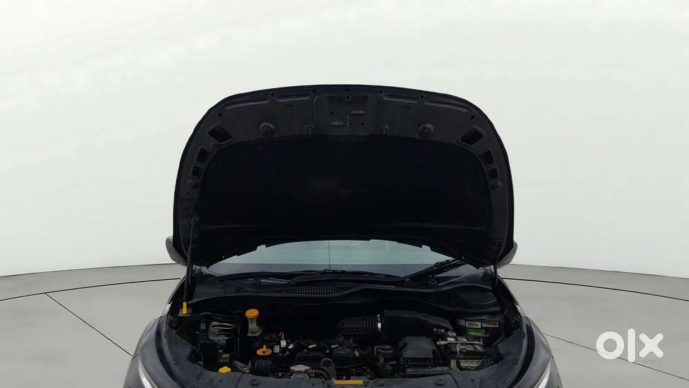 Tata Altroz 1.2 Xe, 2021, Petrol