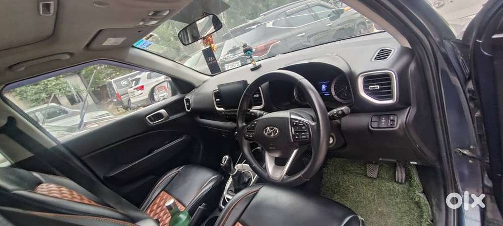 Hyundai Venue 1.0 Sx Turbo Imt, 2021, Petrol
