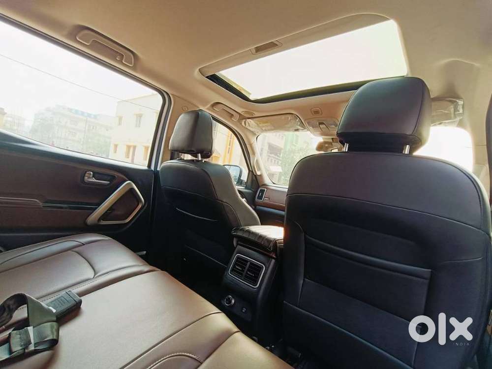 Mahindra Scorpio-n 2.2 Z8 Diesel Mt 4wd 7 Str, 2023, Diesel