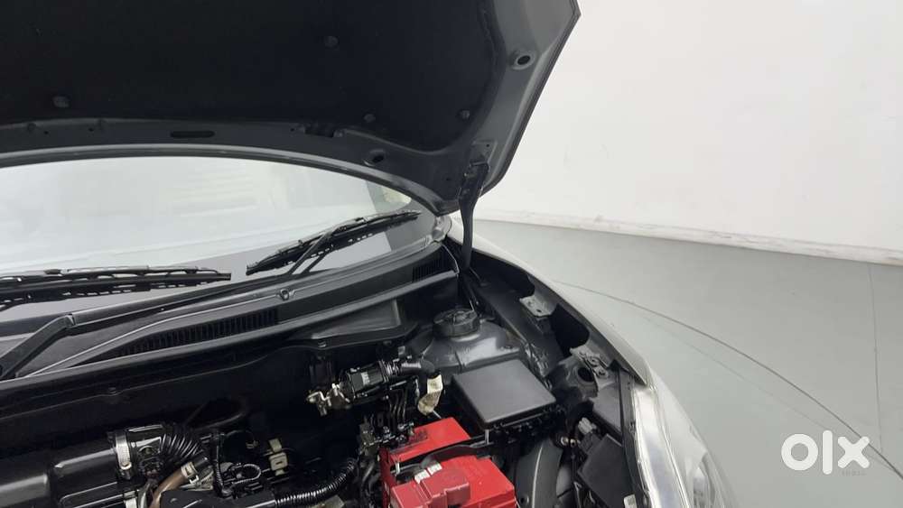 Maruti Suzuki Dzire 1.2 Zxi Amt, 2018, Petrol