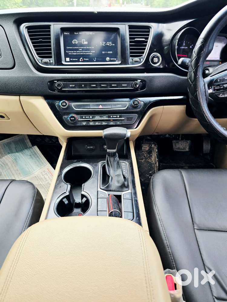 Kia Carnival Prestige, 2021, Diesel