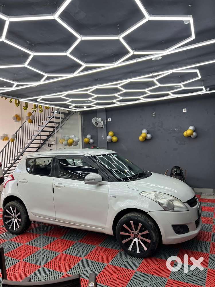 Maruti Suzuki Swift 2013 Diesel Vdi
